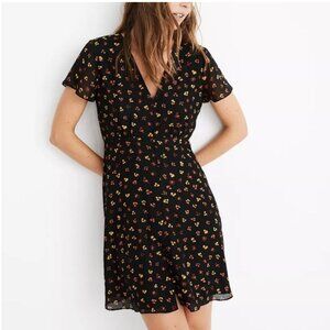 Madewell Petite Silk Button-Front Swing Dress in Feline Floral